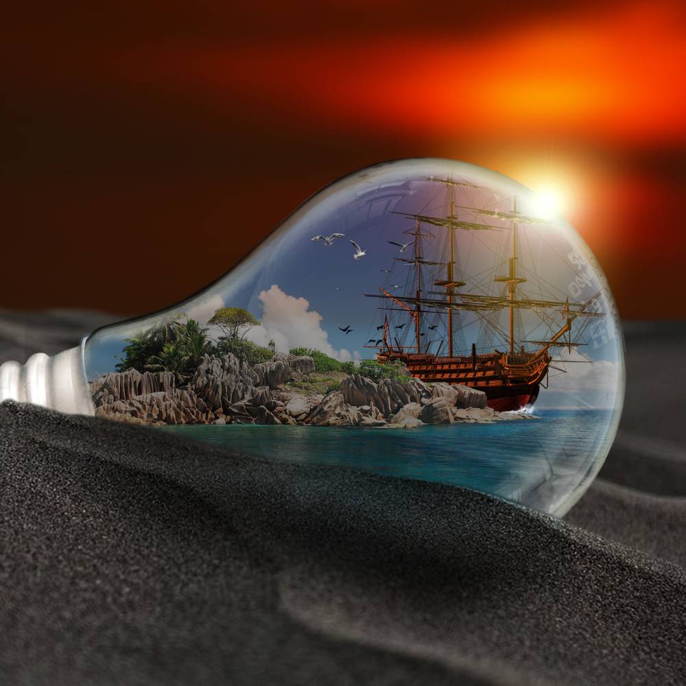 ship-inside-bulb